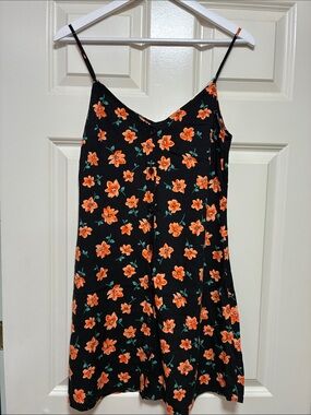 H&M Black Floral Dress Size 6